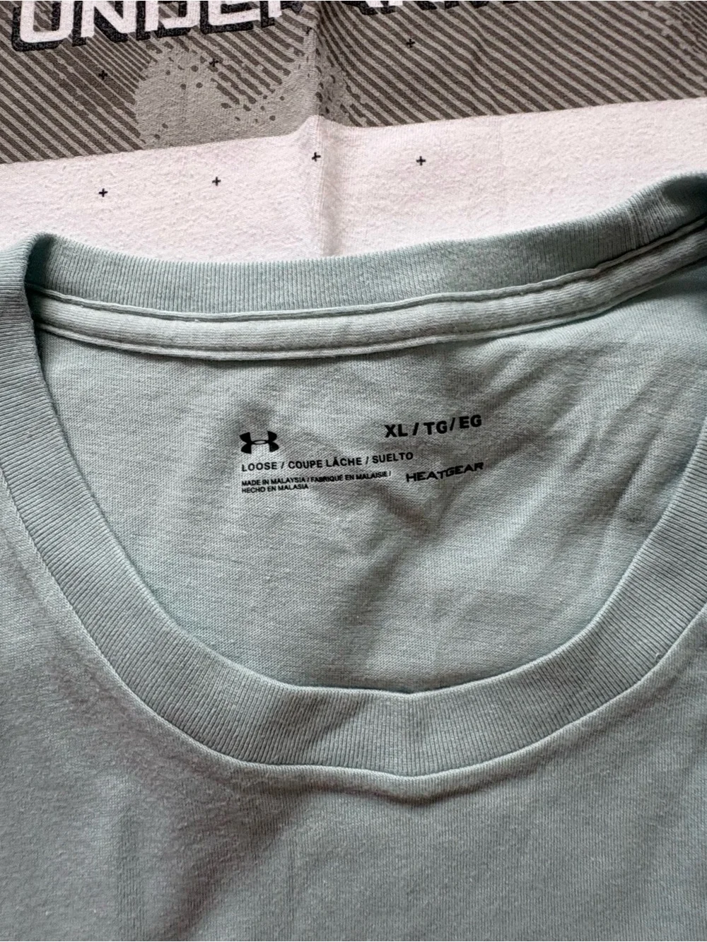 5 Under Armour T-Shirts - Picture 4 of 6